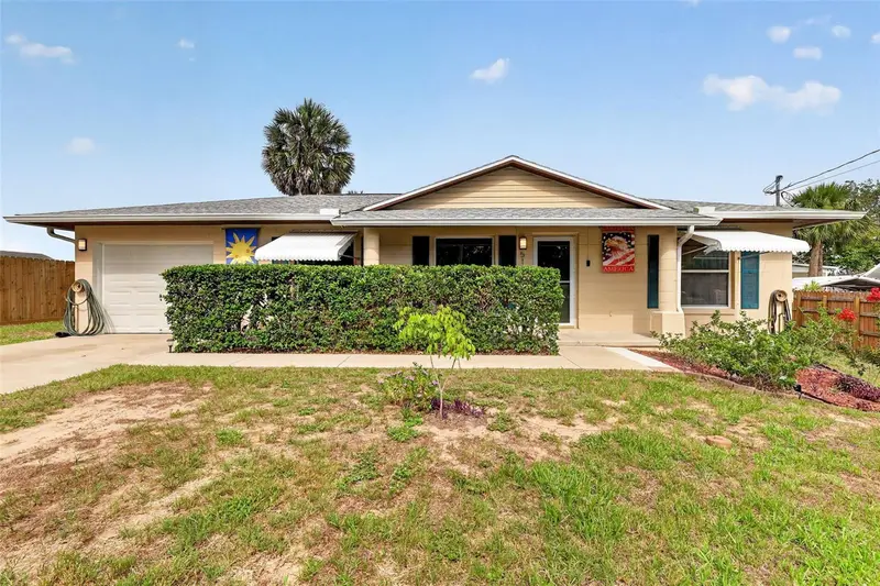 512 Highland Dr, FL