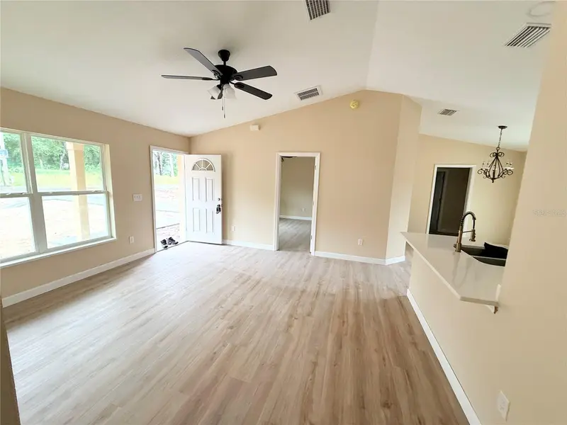 9 Locust Run, FL