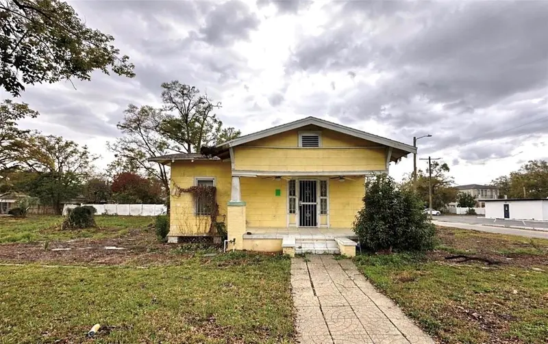 3210 N Tampa St, FL