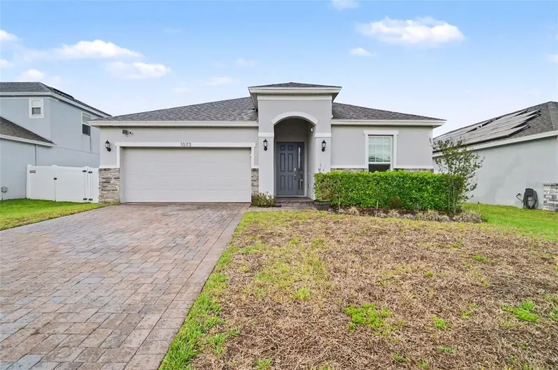 1073 Wanderer Dr, FL