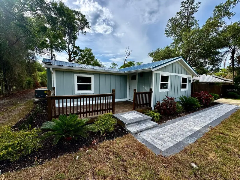 225 S Hillsborough Ave, FL