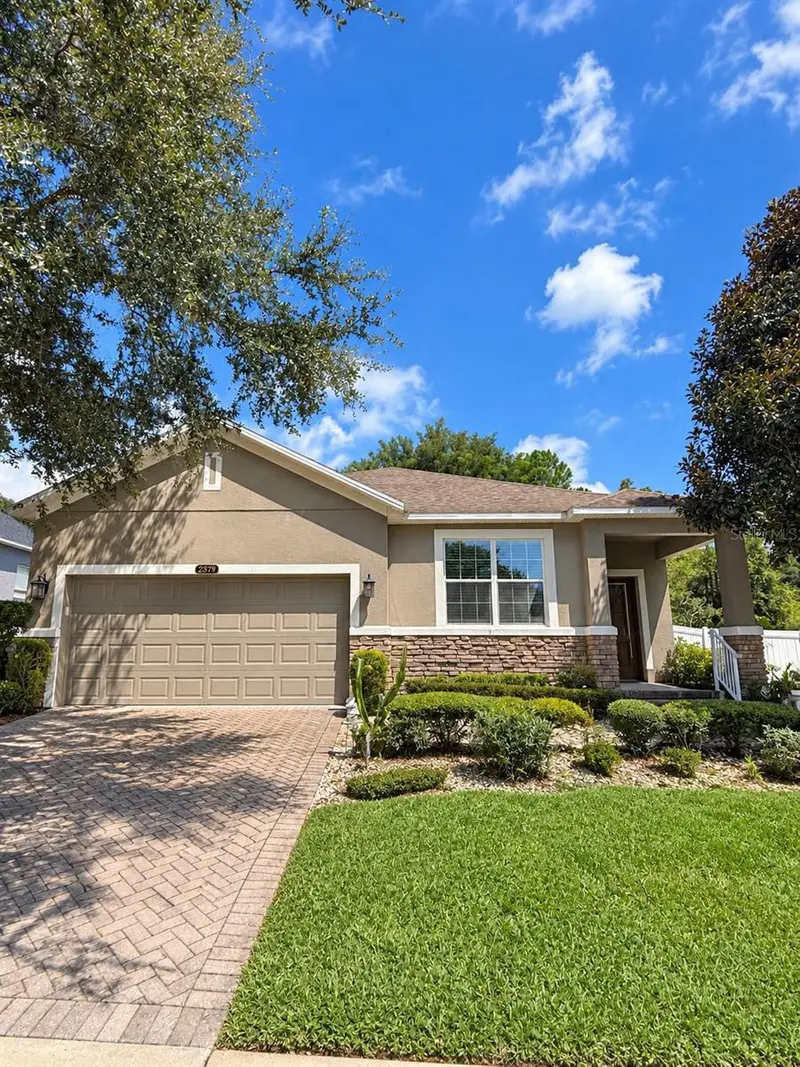 2379 Pickford Cir, FL