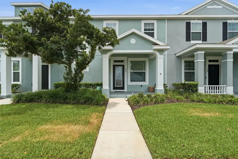 556 Juniper Springs Dr, FL