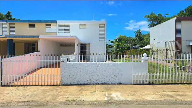 15 Villa Evangelina #236s, PR