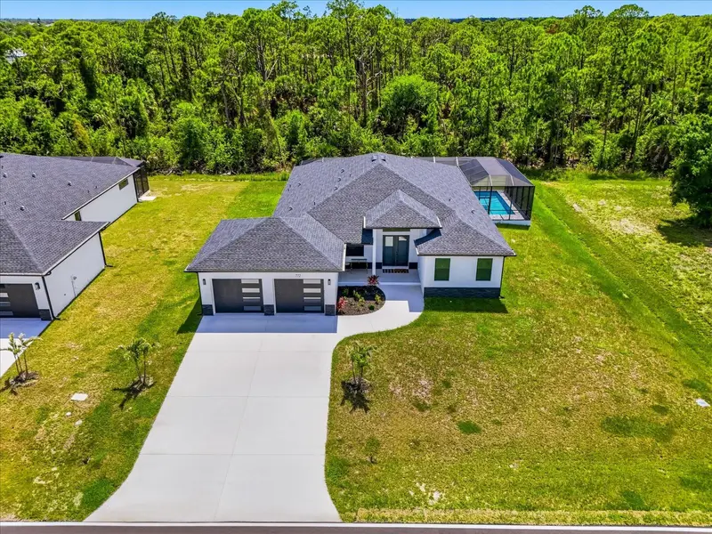 772 Rotonda Cir, FL