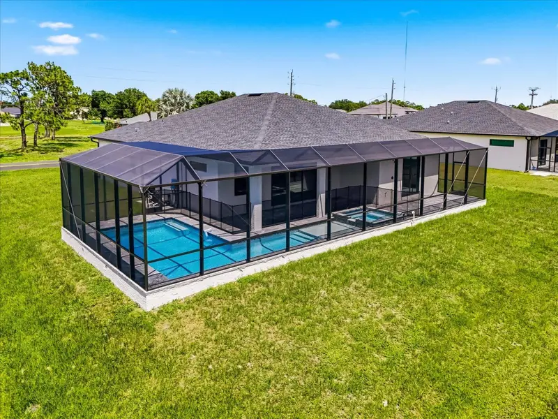 772 Rotonda Cir, FL