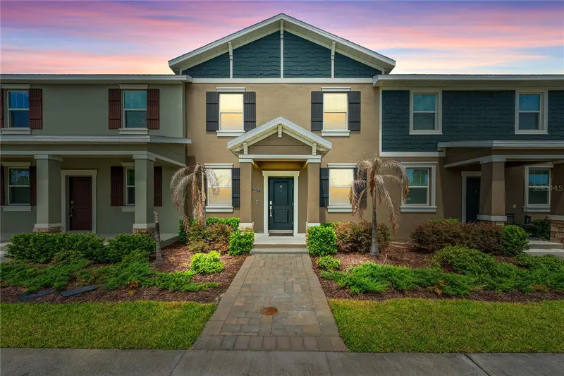 2559 Relaxing Ln, FL