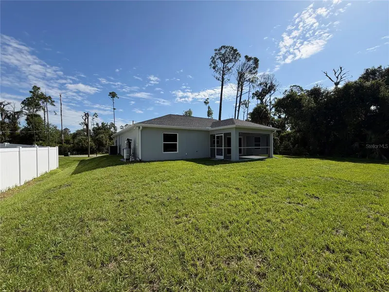 2587 Nowatney Ave, FL
