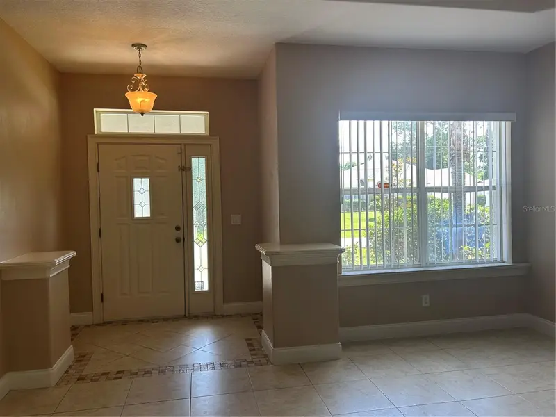 20 Woodfield Dr, FL