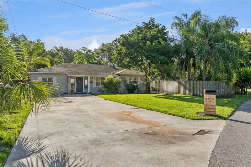 4205 Grant Blvd, FL