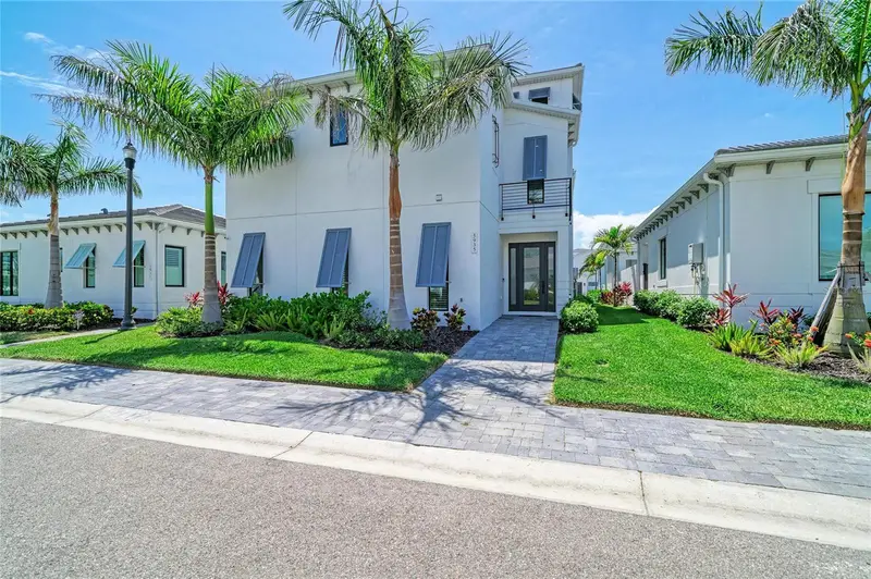 5935 Cat Claw Ln, FL