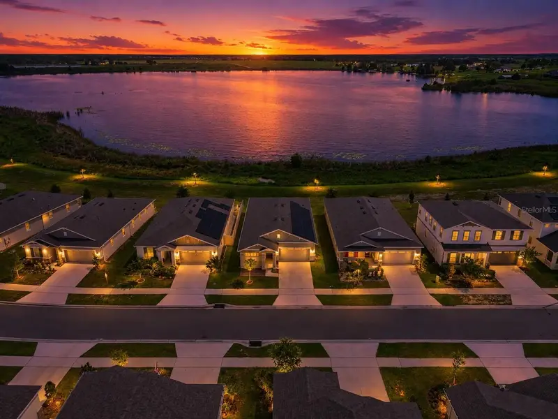 984 Griffon Ave, FL