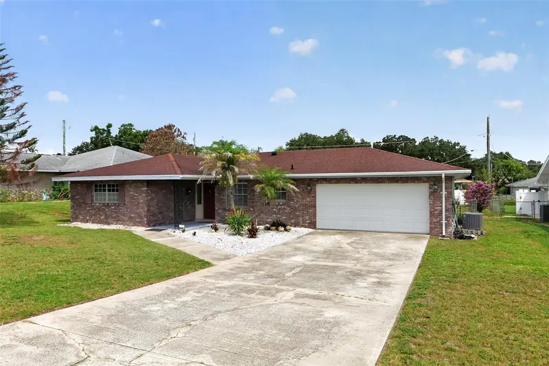 516 Alachua Dr, FL