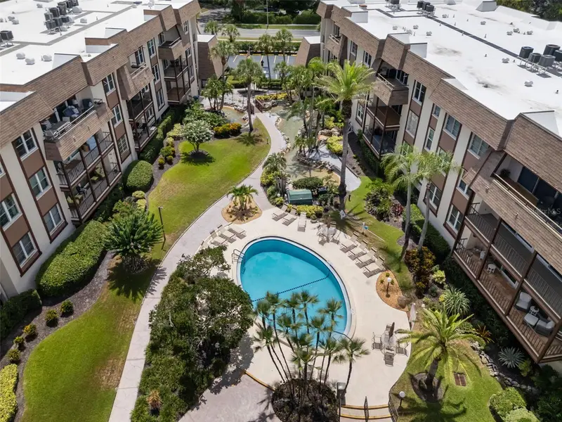 3021 Countryside Blvd #21a, FL
