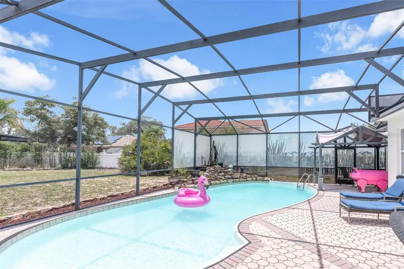 533 Anise Ct, FL