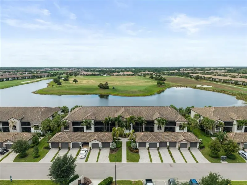 5614 Palmer Cir #204, FL