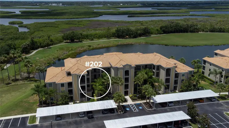 7005 River Hammock Dr #202, FL