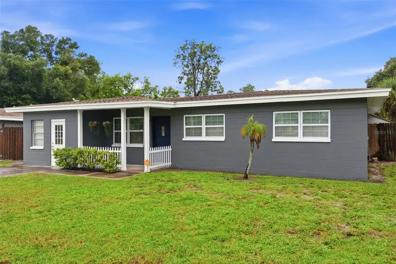 8685 Magnolia Dr, FL