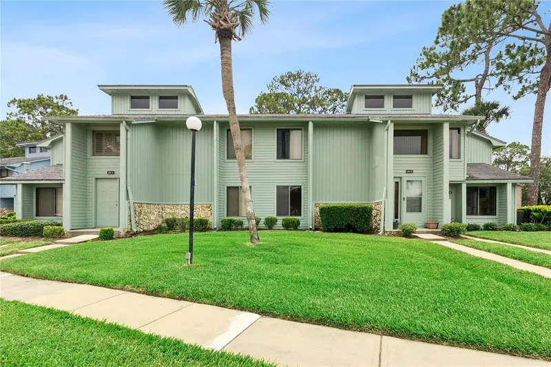 141 Golden Eye Dr #B, FL