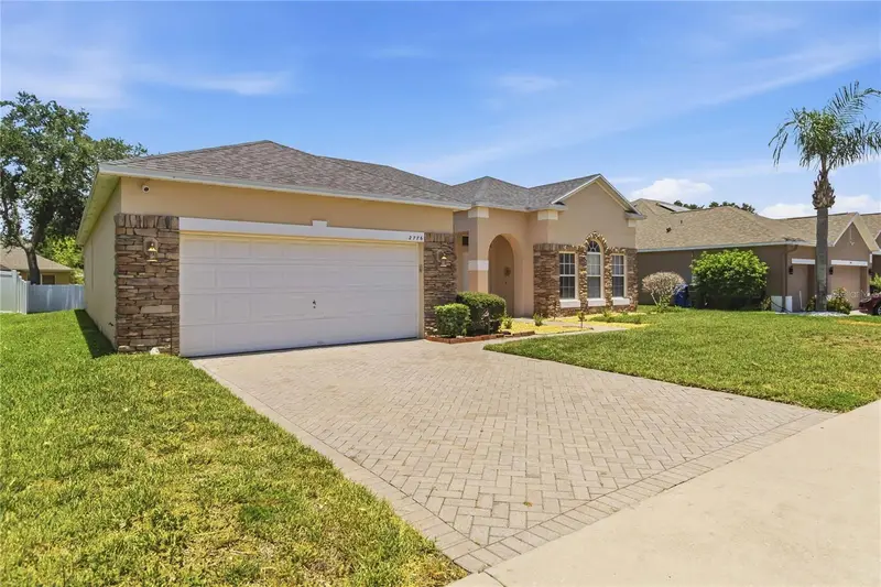 2776 Cabernet Cir, FL