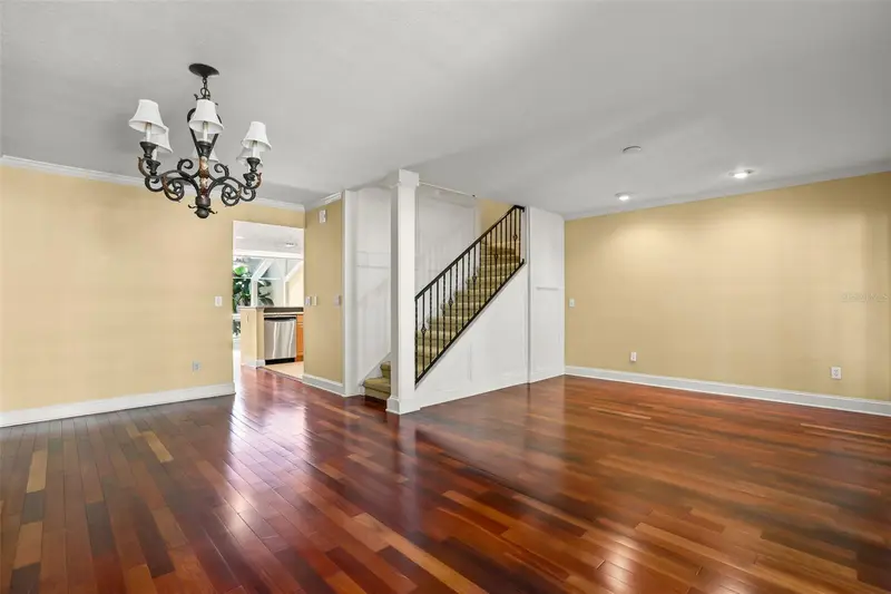 1134 Washington Ave #13c, FL