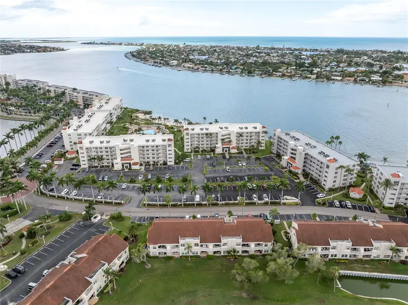 6000 Bahia Del Mar Cir #131, FL