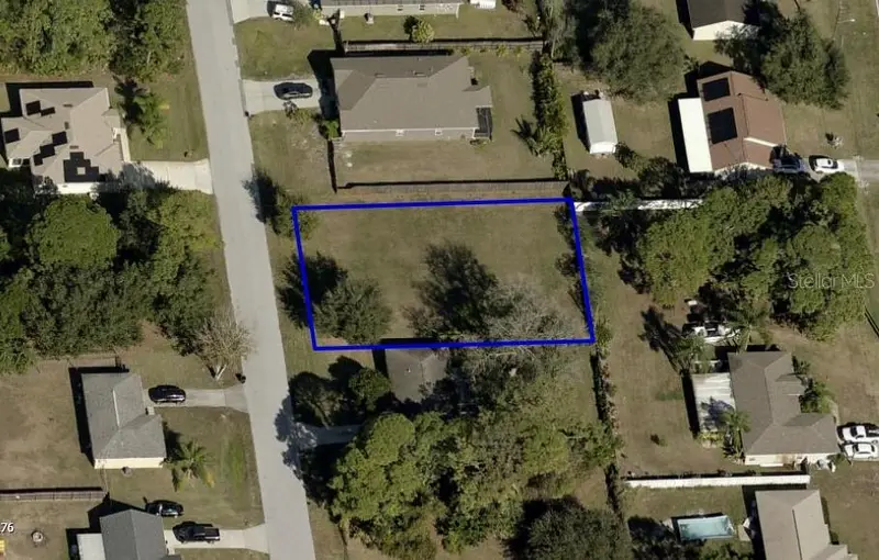 861 Taluga Ave Se, FL