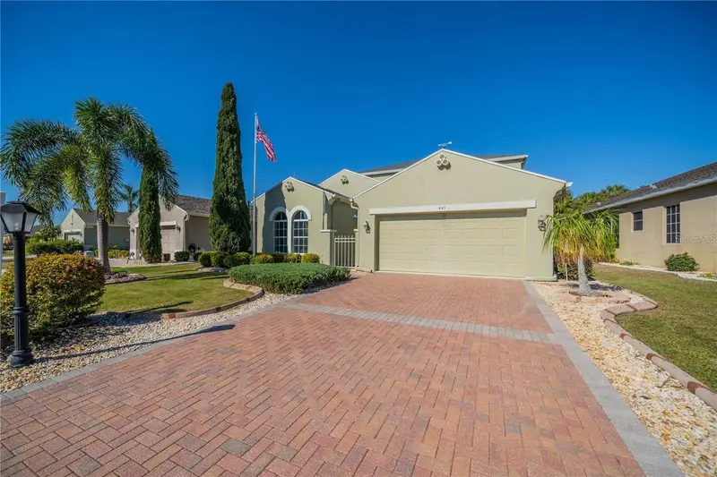 445 Noble Faire Dr, FL