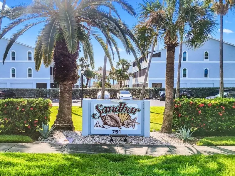 751 Pinellas Bayway S #303, FL