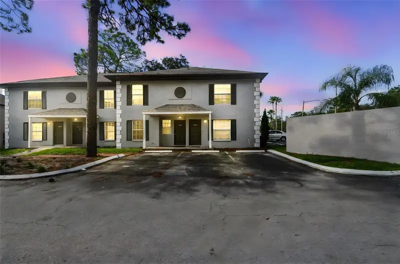 5238 Sunridge Palms Dr #304, FL