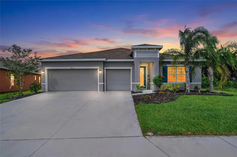 6421 114th Ave E, FL