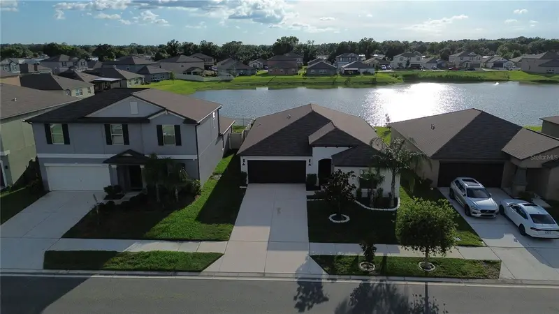 3511 Coastal Dusk Dr, FL