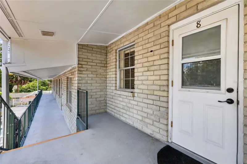 200 E 10th Ave #8, FL