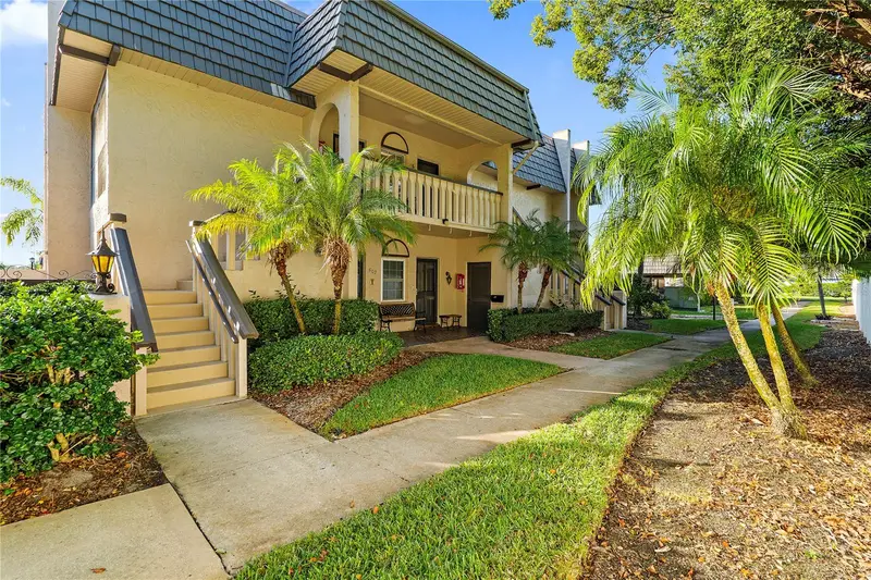 504 Cordova Grn, FL