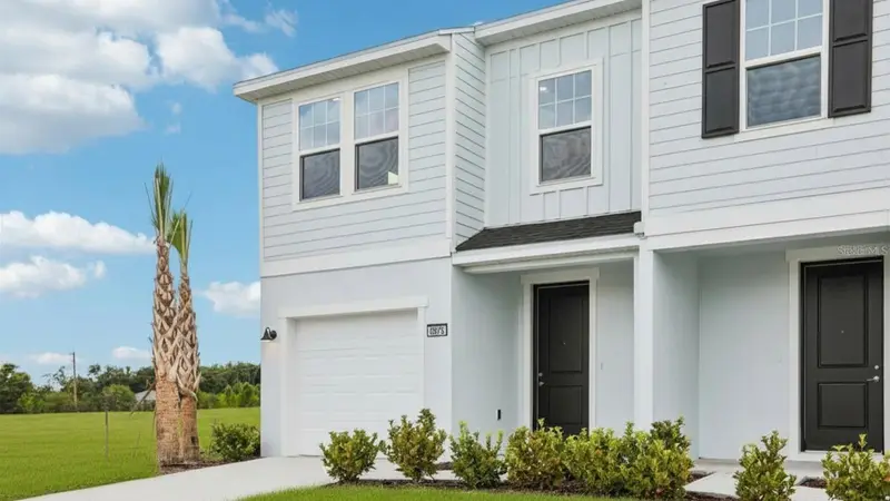 6876 Holcombe Down Dr, FL