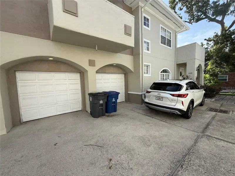 1105 Minnesota Ave #5, FL