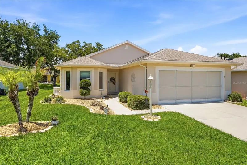 5313 Fantasy Way, FL