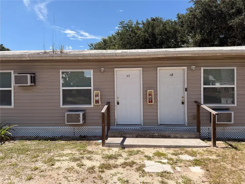 110 Forest Ave #11, FL