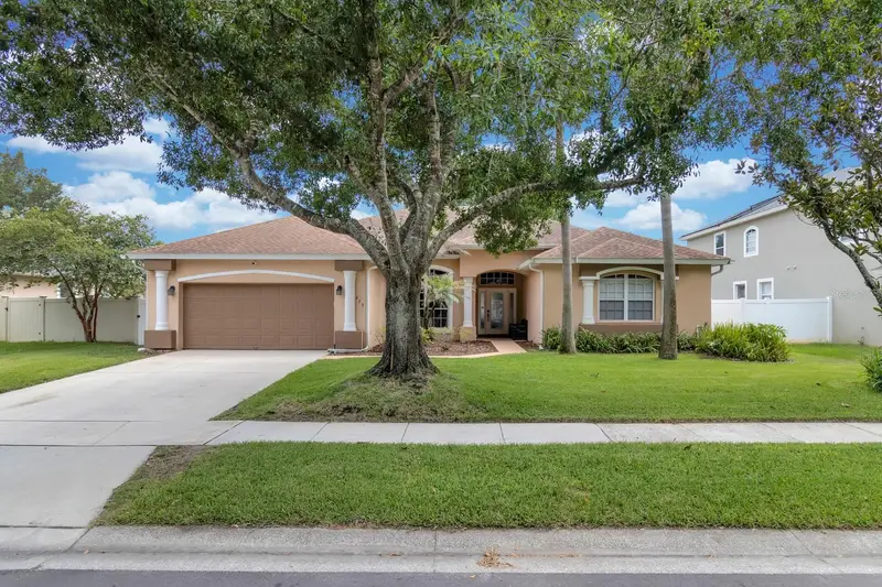 425 Morning Blossom Ln, FL