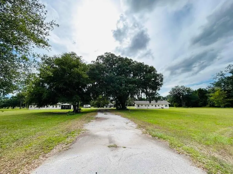 8010 Se Us Highway 301 #5c, FL