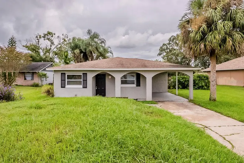28042 Lois Dr, FL