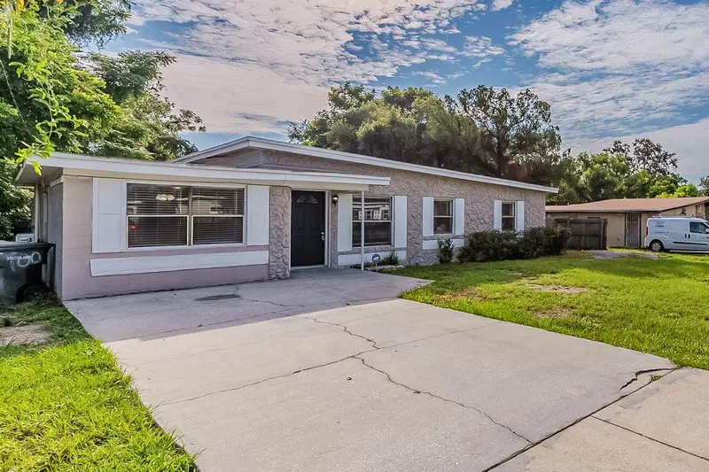 1007 Emeralda Rd, FL