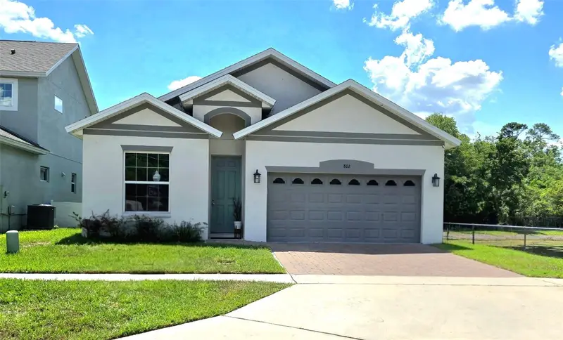 802 Reflection Lake Dr, FL