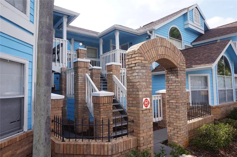 2749 N Poinciana Blvd #24, FL
