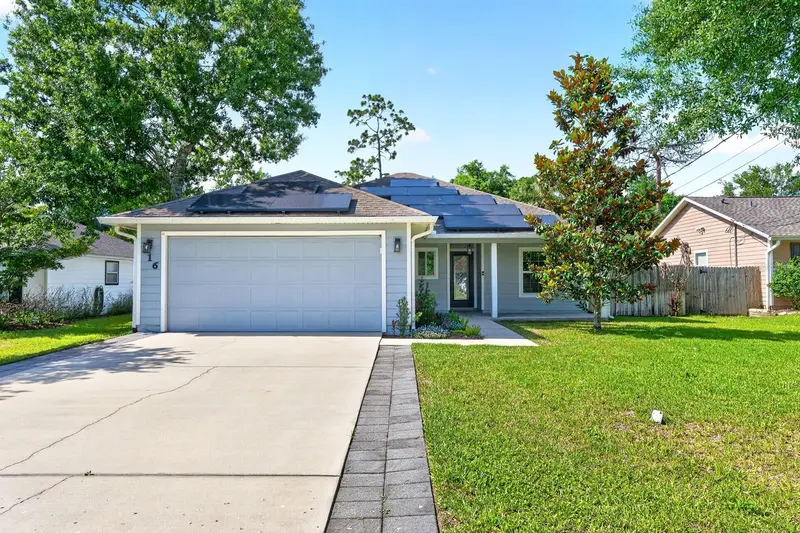 116 W 5th St, FL