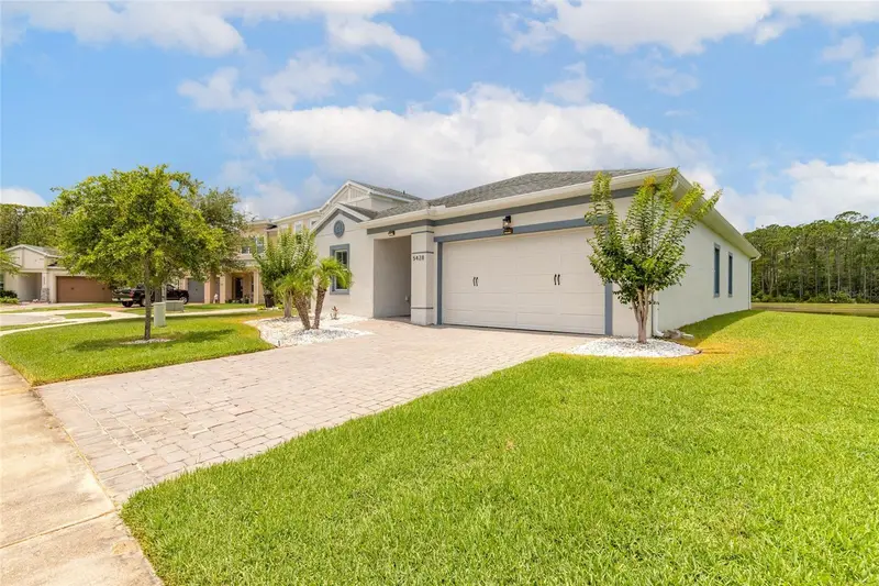 5428 Hutchinson St, FL