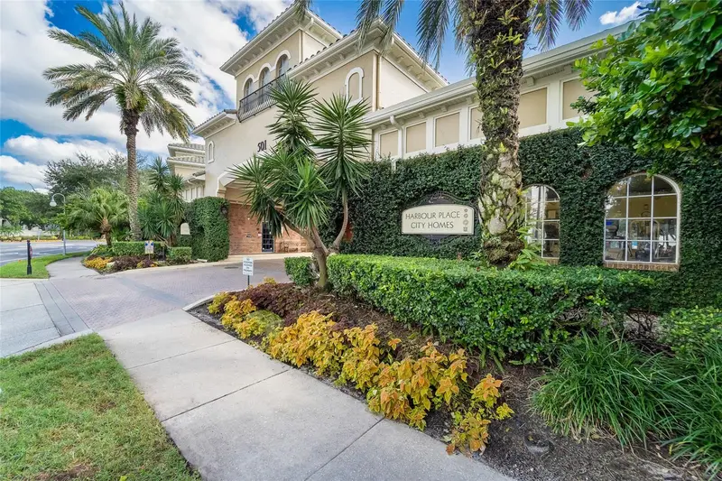501 Knights Run Ave #5102, FL