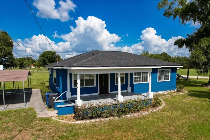 10820 S County Road 39 S, FL
