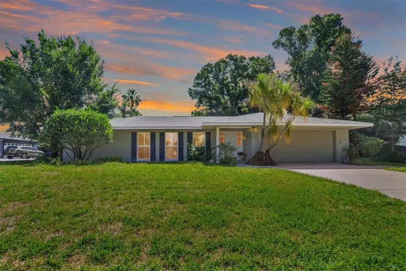 136 Lake Mariam Rd Se, FL