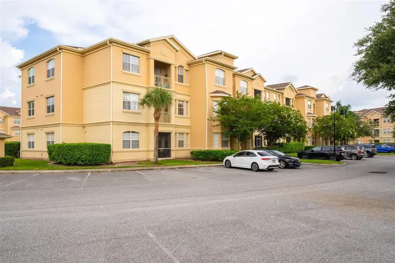 709 Terrace Ridge Cir #709, FL